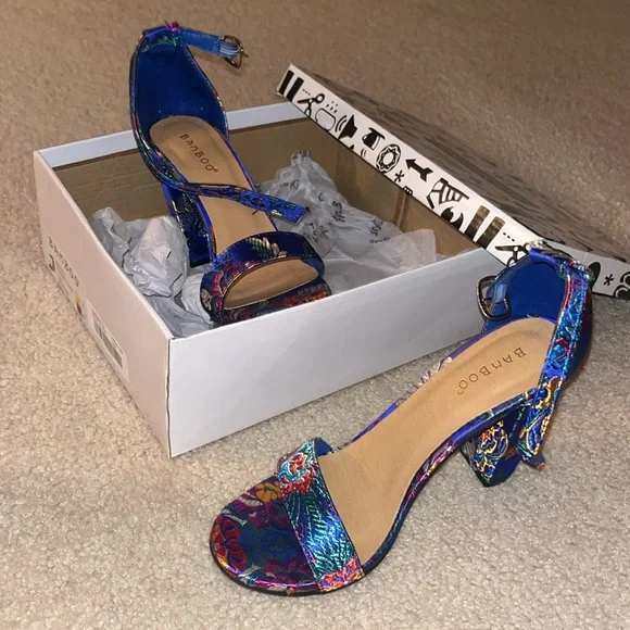 Royal blue pattern heels